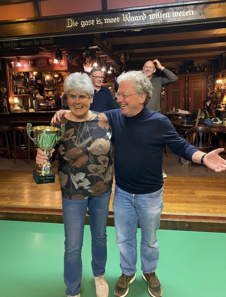 64AC4B6A-133C-43DE-83E1-9E6558F74CF8_1_201_a