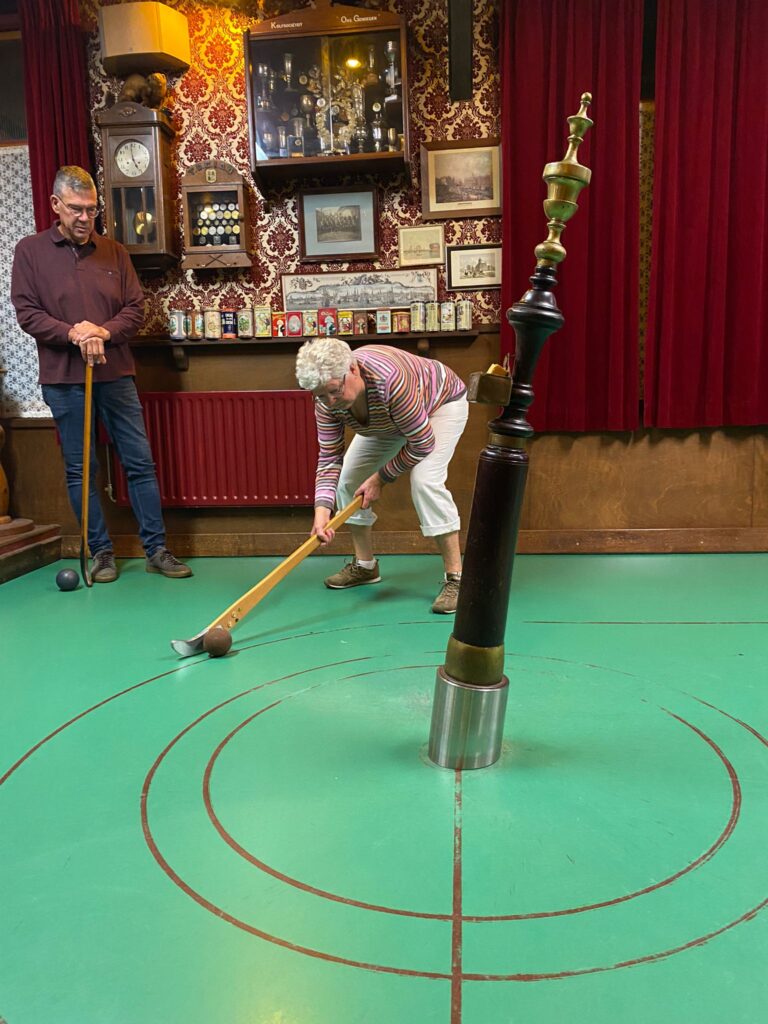 E9647EBD-FA3C-4F9A-8BCF-E28790F92C29