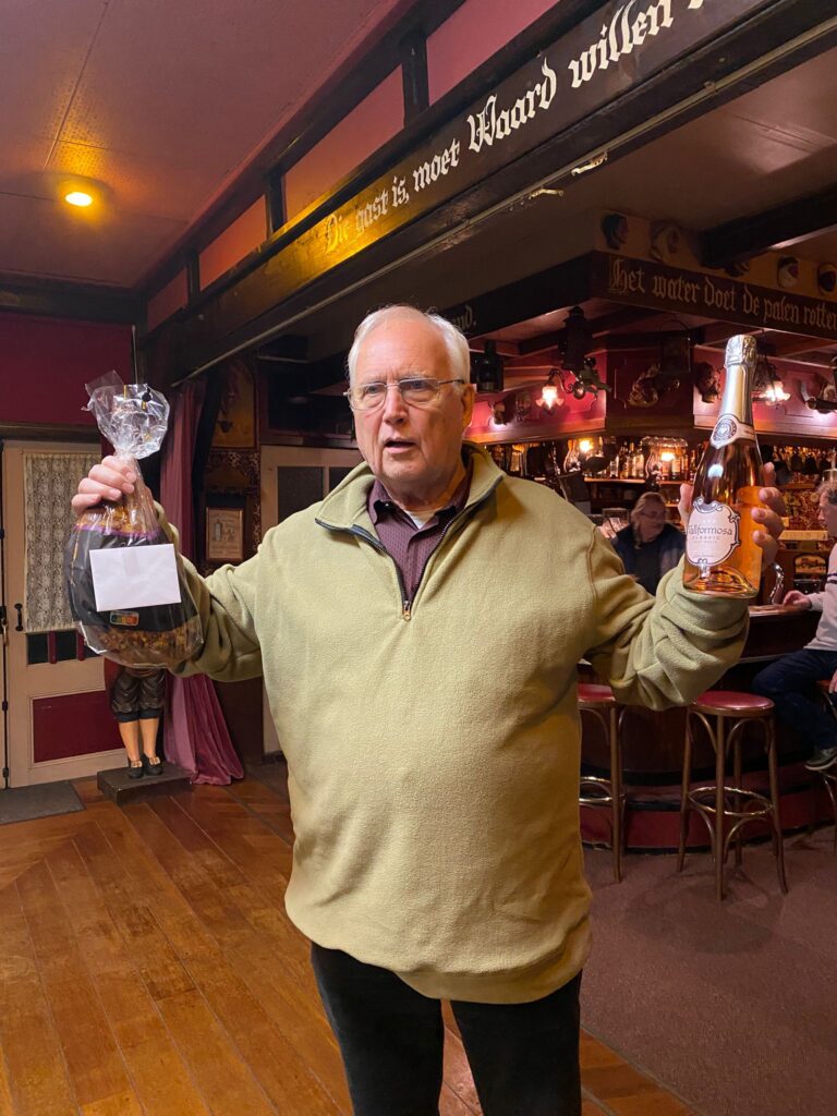 658DBC16-2761-4A66-885B-98EA14200DA5