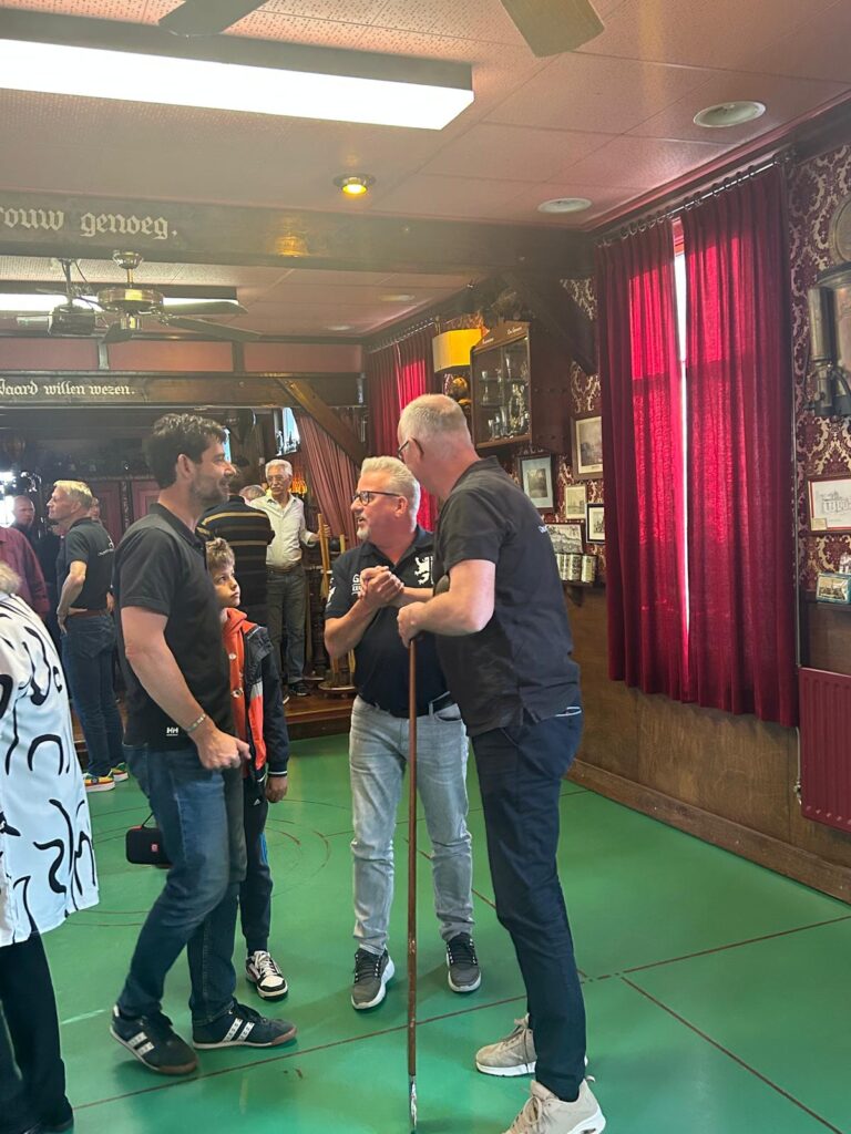 27FC319C-9438-4E6B-976A-A8DDE137C146